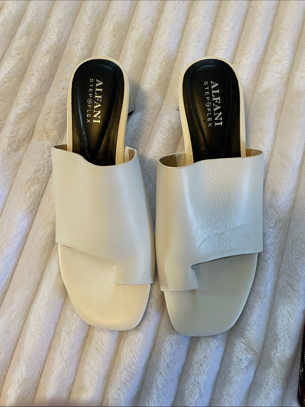 Alfani White Slide Mules with Square Toe Size 8.5